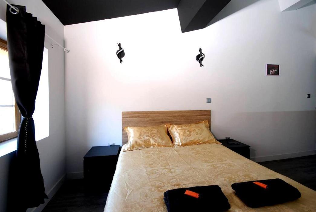 Charmant Studio Baignoire Narbonne Bagian luar foto